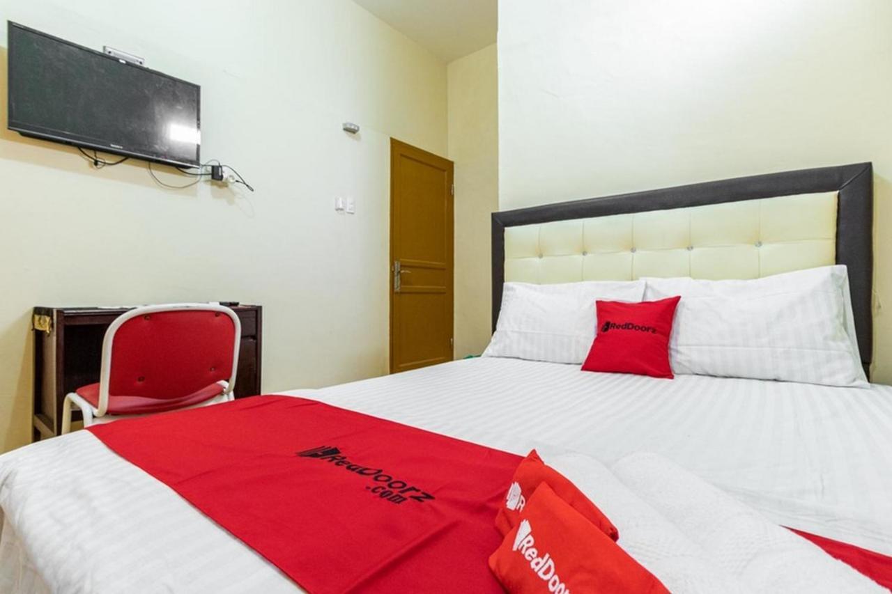 Reddoorz Syariah @ Jalan Setiabudi Medan 3 Εξωτερικό φωτογραφία