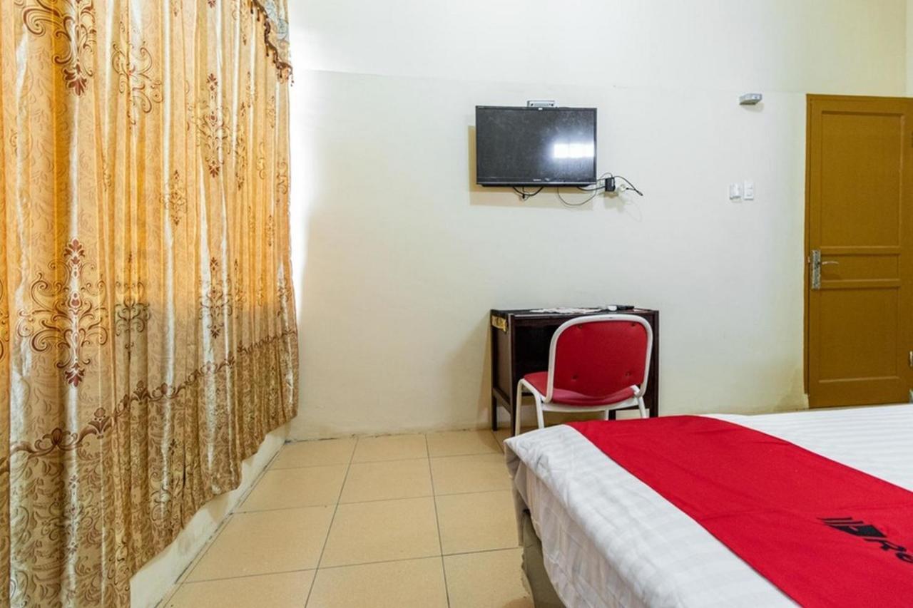 Reddoorz Syariah @ Jalan Setiabudi Medan 3 Εξωτερικό φωτογραφία